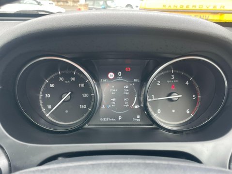 Land Rover Discovery Sport 2.0 TD4 HSE Luxury Auto 4WD Euro 6 (s/s) 5dr 34