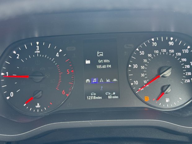 Renault Trafic LWB L2H1 Low Roof LL30 Extra Air Con Alloys Nav Sensors 22