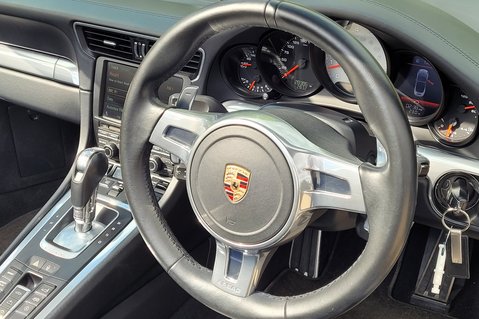 Porsche 911 CARRERA S PDK 32