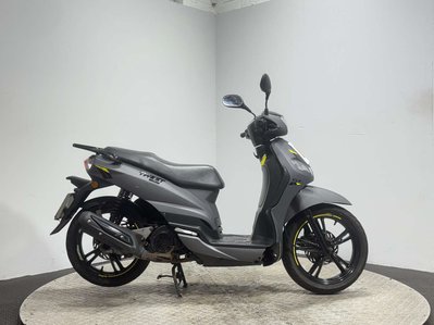 Peugeot Tweet GT 2022 9K RUNS GREAT EASY LIGHT PROJECT BIKE SCOOTER 125CC