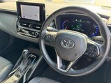 Toyota Corolla 1.8 VVT-h Design Touring Sports CVT Euro 6 (s/s) 5dr 2