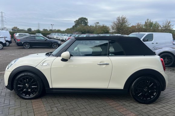 Mini Convertible COOPER S CLASSIC AUTO CONVERTIBLE 10