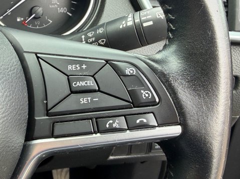Nissan Qashqai N-CONNECTA DIG-T 12