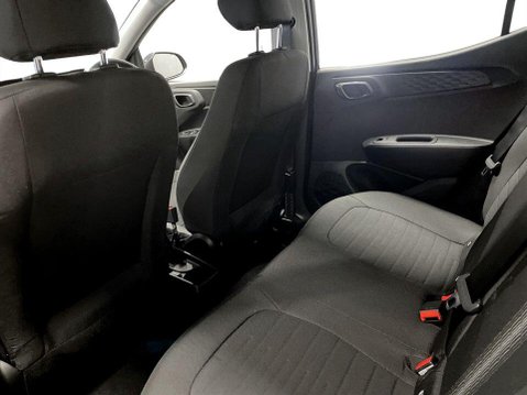 Hyundai i10 1.2 Advance Hatchback 5dr Petrol Auto Euro 6 (s/s) (79 ps) Air Con - Blueto 20