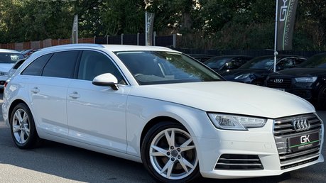 Audi A4 AVANT TDI ULTRA SPORT - APPLE CAR PLAY - CC - ROCK GREY LEATHER - 