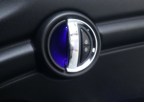 Mini Hatch 1.5 Cooper D Hatchback 5dr Diesel Auto Euro 6 (s/s) (116 ps) 39