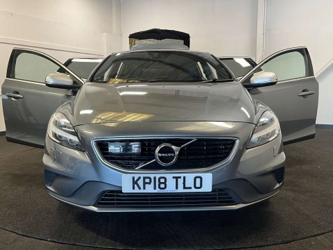 Volvo V40 2.0 V40 R-Design Pro D3 Auto 5dr 7