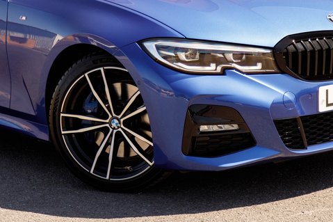 BMW 3 Series 320I M SPORT 12