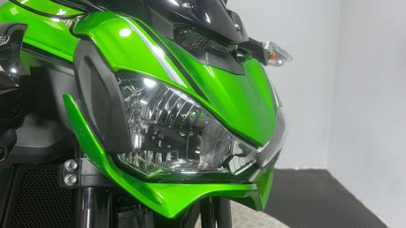 Kawasaki Z900 2017 ONLY 8K NEW MOT SUPER NAKED EXCELLENT CONDITION 900CC 43