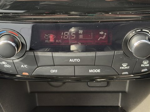 Suzuki Vitara 1.4 Boosterjet 48V Hybrid SZ5 5dr 29