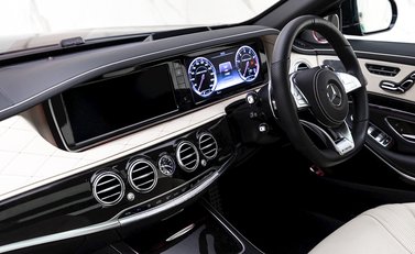 Mercedes-Benz S Class L Saloon 16