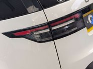 Land Rover Discovery 3.0 Discovery S TD6 Auto 4WD 40