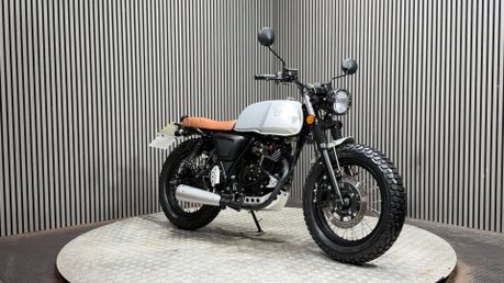 Mutt Akita 2020 ONLY 1K VERY CLEAN EXAMPLE MOT OCTOBER 2027 125CC 2