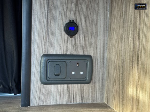 Volkswagen Transporter Camper|Highline|4 Belt|4 Berth|Kitchen|Pop Top|Euro 6|Vanlux 12