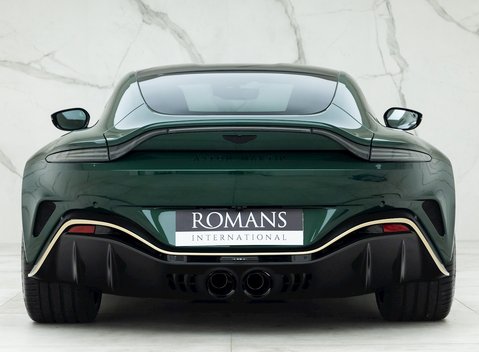 Aston Martin V12 Vantage 5