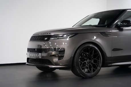 Land Rover Range Rover Sport 3.0 D300 MHEV Dynamic SE SUV 5dr Diesel Auto 4WD Euro 6 (s/s) (300 ps) 36