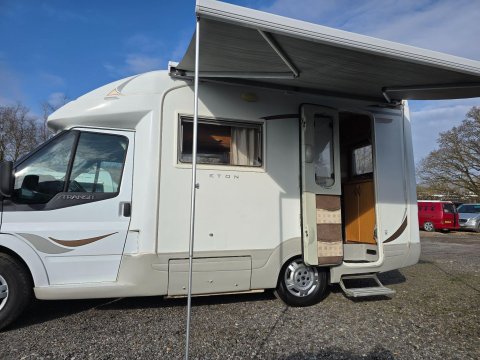 Auto-Sleepers Nuevo Eton 14