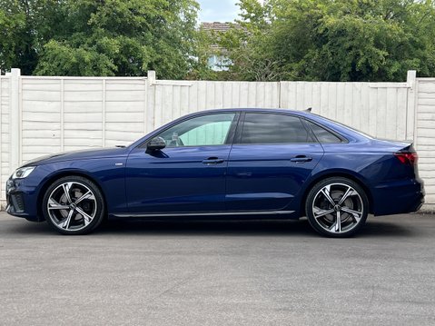 Audi A4 2.0 TFSI 35 Black Edition Saloon 4dr Petrol S Tronic Euro 6 (s/s) (150 ps) 7