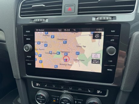 Volkswagen Golf E-GOLF 15
