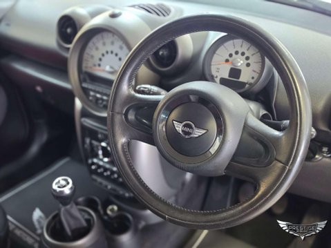 Mini Countryman 1.6 One SUV 5dr Petrol Manual Euro 5 (s/s) (98 ps) 52