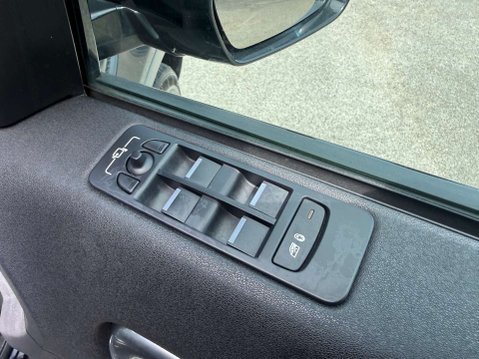 Land Rover Discovery Sport 2.0 Discovery Sport Landmark TD4 Auto 4WD 5dr 29