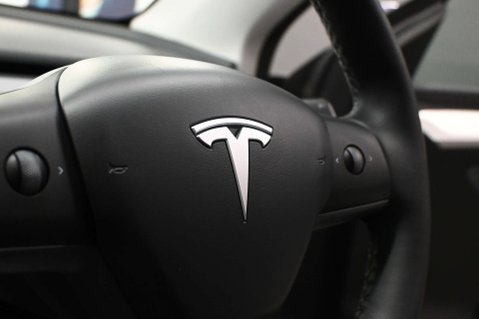 Tesla Model Y Model Y Performance AWD 4WD 5dr 31