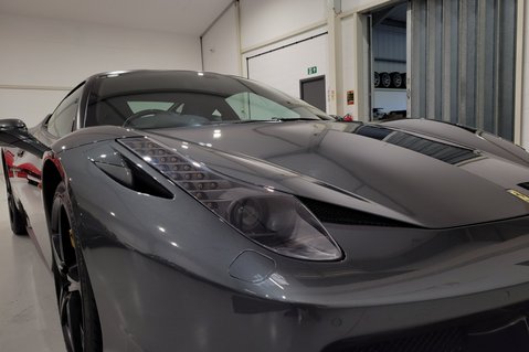 Ferrari 458 ITALIA DCT 21
