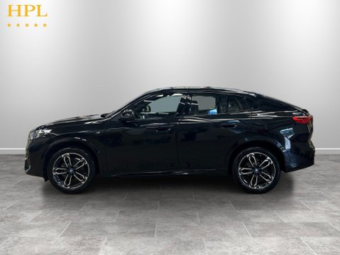 BMW iX2 20 66.5kWh M Sport SUV 5dr Electric Auto eDrive (11kW Charger) (204 ps) Cru 4