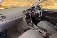 Volkswagen Golf 35.8kWh e-Golf Hatchback 5dr Electric Auto (136 ps) 37