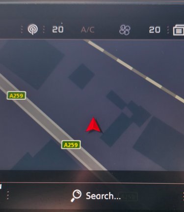 Peugeot 3008 1.5 BLUEHDI S/S GT LINE SAT NAV! BLUETOOTH!LAST OWNER 5 YEARS 6 SERVICES! 3