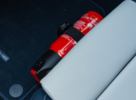 Porsche 911 Turbo S (992) 17