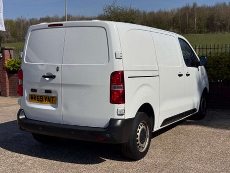 Vauxhall Vivaro 1.5 Vivaro 2900 Edition S/S 16
