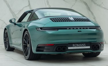 Porsche 911 Targa 4 (992) 13