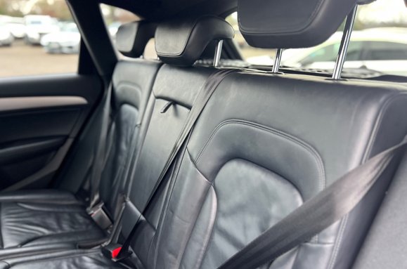 Audi Q5 2.0 TDI QUATTRO S LINE PLUS 35