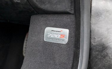 McLaren 720S Performance 19