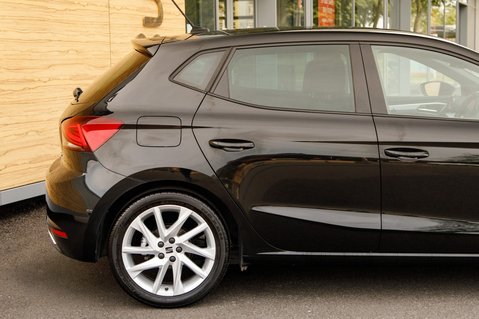 SEAT Ibiza ECOTSI FR 7
