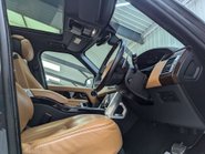 Land Rover Range Rover 4.4 Range Rover Autobiography SDV8 Auto 4WD 5dr 43