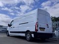 Renault Master 2.3 dCi 35 Business+ Panel Van 4dr Diesel Manual FWD LWB Medium Roof Euro 6 24