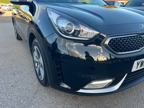 Kia Niro 1.6h GDi 2 DCT Euro 6 (s/s) 5dr 12