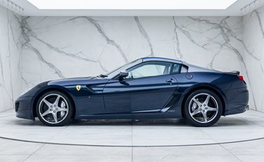 Ferrari 599 SA Aperta 4