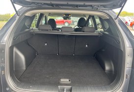 Hyundai TUCSON T-GDI PREMIUM 32