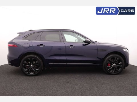 Jaguar F-Pace 2.0 F-Pace R-Dynamic SE Black PHEV AWD Auto 4WD 5dr 7
