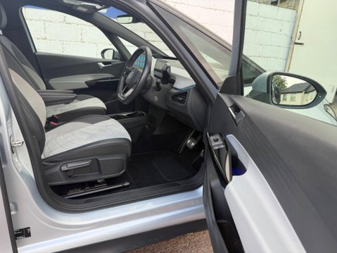 Volkswagen ID.3 Pro Performance 58kWh Family Auto 5dr 65