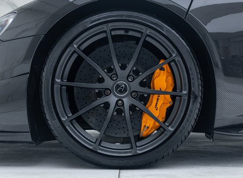 McLaren 675LT Spider MSO Carbon Series 13