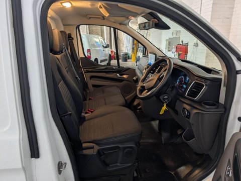 Ford Transit Custom 300 LIMITED P/V ECOBLUE 9