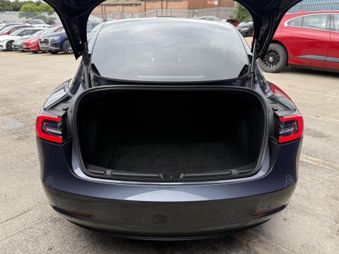 Tesla Model 3 (Dual Motor) Long Range Saloon 4dr Electric Auto 4WDE (346 ps) 18