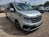 Renault Trafic Crew Cab AUTO LWB L2H1 Low Roof Sport LI30 Air Con Nav EURO 6 6