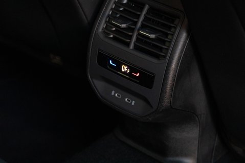 SEAT Leon TSI EVO FR SPORT 40