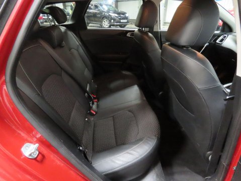 Kia Ceed 1.6 CRDi 3 Sportswagon Euro 6 (s/s) 5dr 9