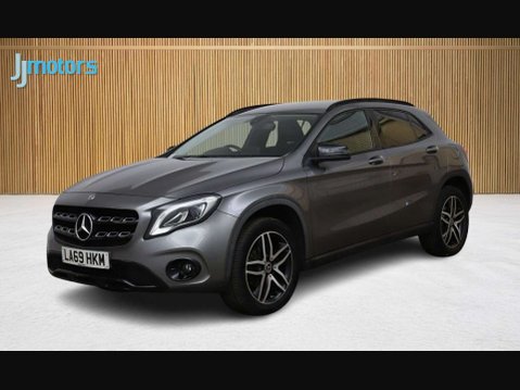 Mercedes-Benz GLA 1.6 GLA180 GPF Urban Edition SUV 5dr Petrol 7G-DCT Euro 6 (s/s) (122 ps) 6